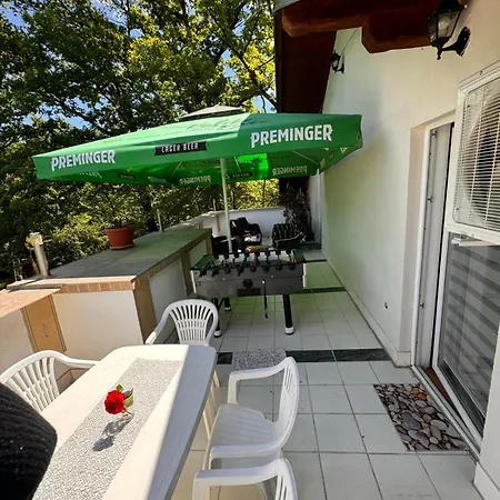 Kuca Za Odmor Aiman Villa